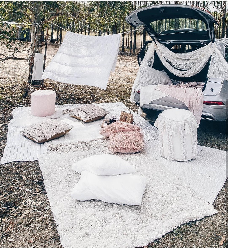 Nothing better than picnic - so chill ....Mini Vipha Bag