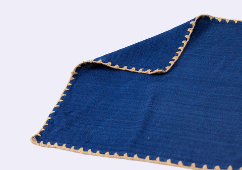 Nong Sarn pocket square